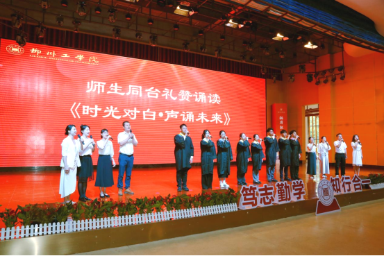 北欧电影 稳定的北欧电影火焰海报