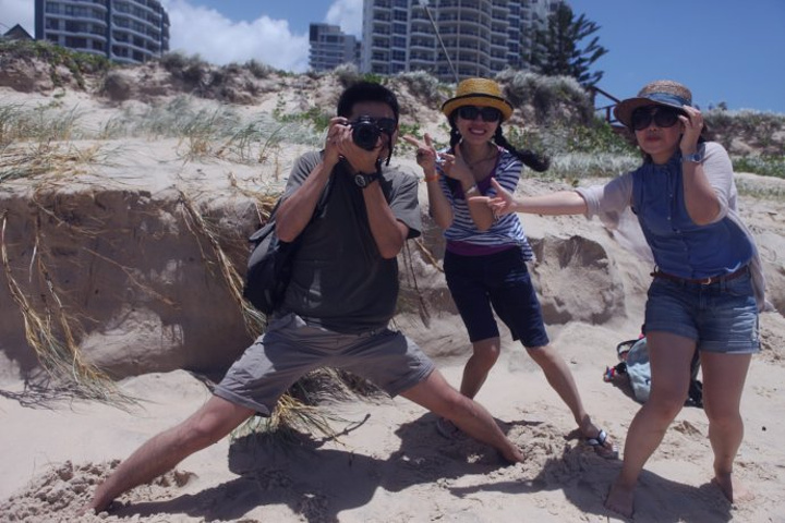 双女任务啄木鸟海报